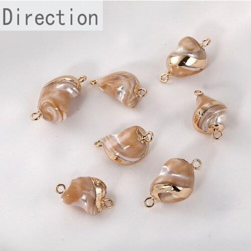 Natural horseshoe bag Phnom Penh irregular shaped double-hanging di hand-eared bracelet necklace hand-made accessories material