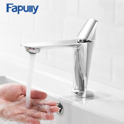 Fapully Basin Faucet Elegant Bathroom Faucet Hot and Cold Water Basin Mixer Tap Chrome Finish Brass Toilet Sink Water Crane 1090