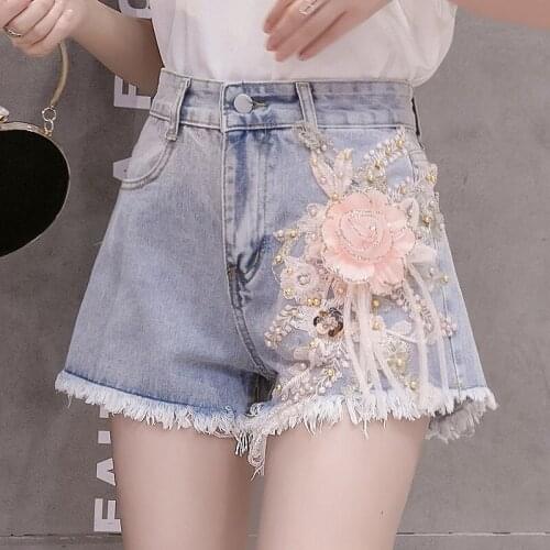 2020 Summer New Denim Shorts Womens Three-dimensional Flower Beading Personality Tassels Fashion Shorts Women Shorts