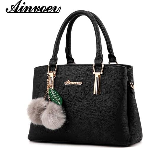 Ainvoev Brand Luxury Bags Fashion Female Handbag Fur Ball Shoulder Bag Large Capacity High Quality