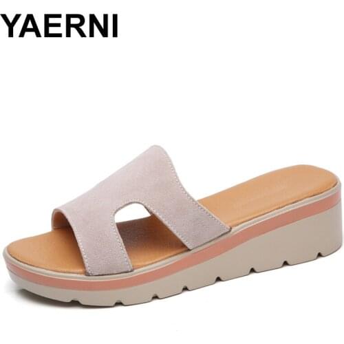 YAERNI 2018 summer slippers women flat platform sandals shoes beach shoes slip-on round toe leather suede slides flip flops 805