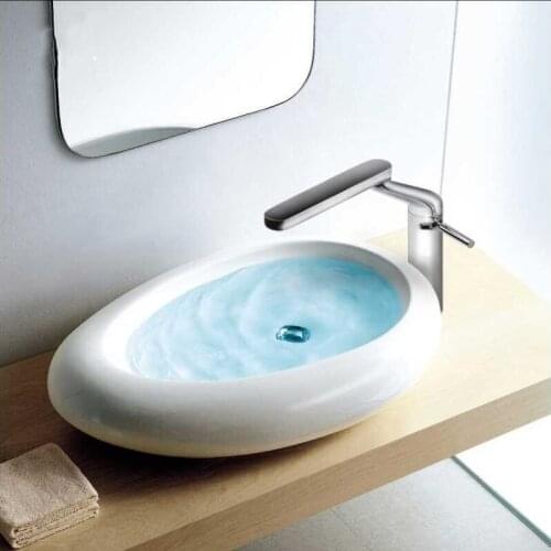 Vidric New Arrival Chrome Bathroom Sink Faucet hot and cold Crane Brass Basin Faucet 360 Rotation Sink Faucet Single Handle wate