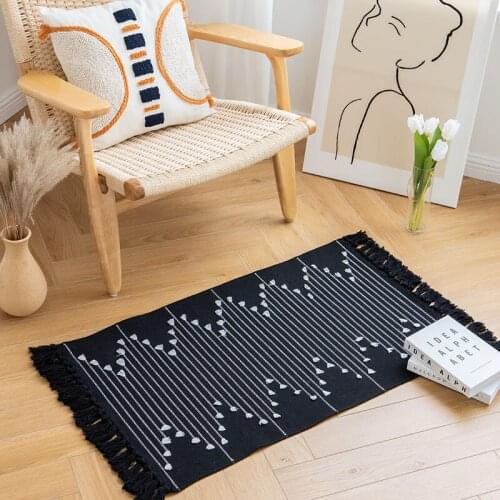 Retro Rugs and Carpet for Living Room Bedroom Soft Bohemian Style Cotton Linen Floor Mat Long Hallway Rugs Muslim Pray Mats