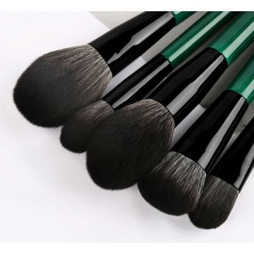 12pcs/set Makeup Brush Loose Powder Foundation Blush Lip Eye Makeup Brush Set They Apply Makeup Evenly And Are Easy To Clean