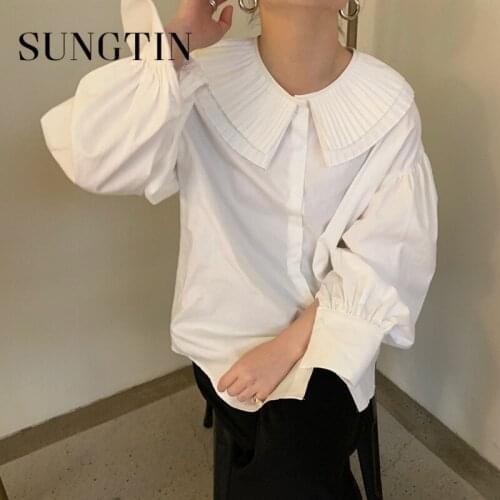 Sungtin Cute Peter Pan Collar Lantern Sleeve Blouse Women Solid Single Breasted Loose Shirts Lady Design Korean Blouse New 2021