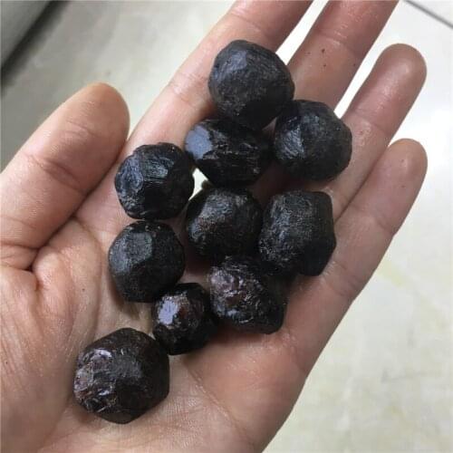Wholesale price!10pcs natural red garnet rough gemstone specimen reiki healing crystals as pocket lucky stone for meditation