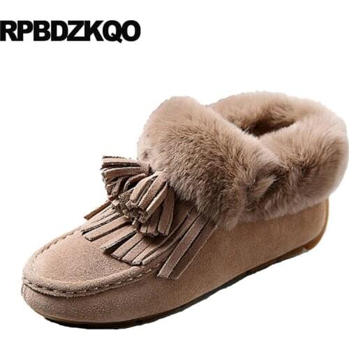 Ladies latest tassel suede flats china winter fringe round toe designer shoes women luxury 2018 fur slip on metal rabbit fitness