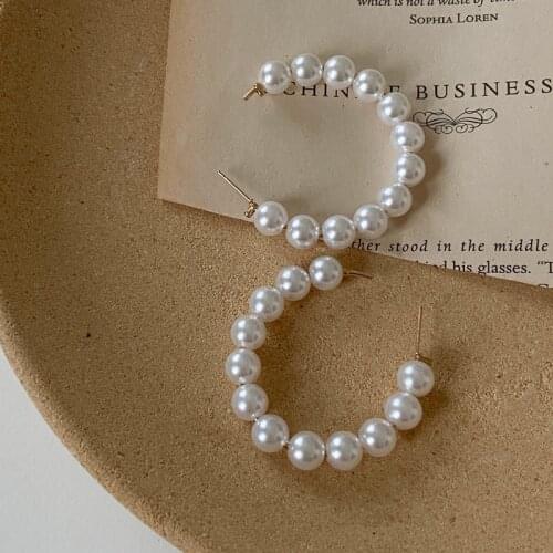 Gold Fashion Hoop Earrings for Women Geometric Pearl Earrings Dangle Metal Circle Punk Earring Female Trendy Jewelry