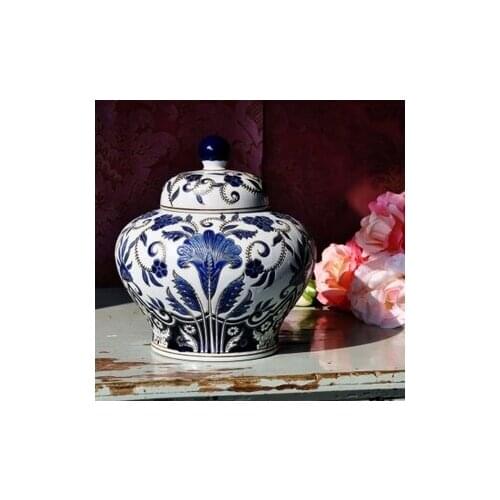 Tao Caicai blue and white ceramic embossed belly tank storage tank caddy Home Furnishing jewelry decoration decoration