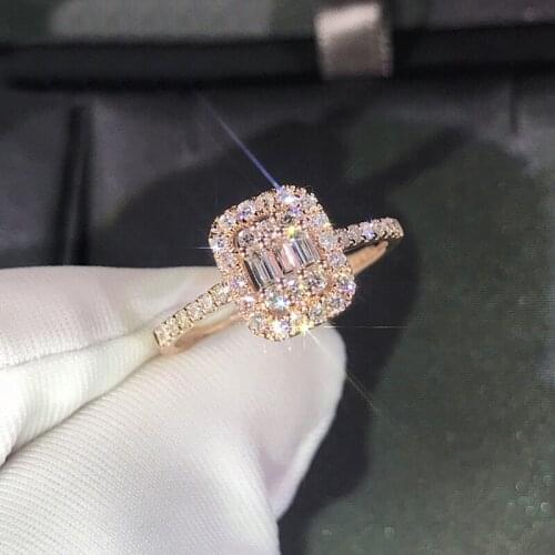 10K Au417 Rose Gold Women Wedding Party Engagement Ring Rectangle Emerald Victorian Moissanite Diamond Ring Trendy Cute Romantic