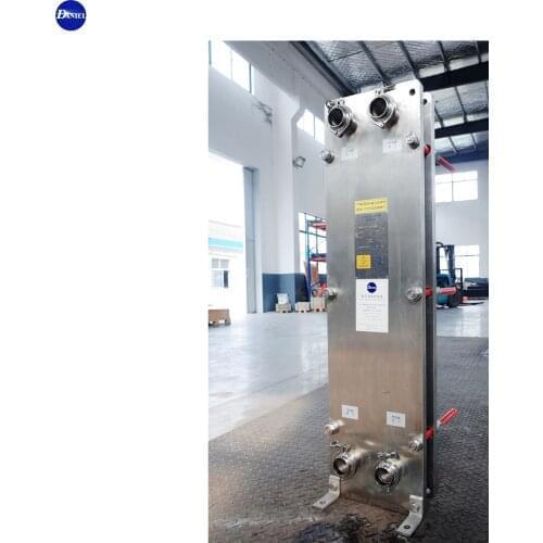 Semi-welded plate heat exchanger for electric power industry