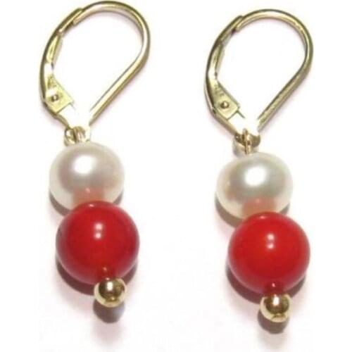 A PAIR AUSTRALIAN SOUTH SEA WHITE PEARL RED JADE EARRING 14k/20/20 GOLD