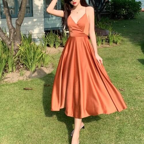 Summer Women Beach Dress Silk Satin Fashion Sexy White Halter Dress Seaside Beach Holiday Beach Dress High Quality Party Dress