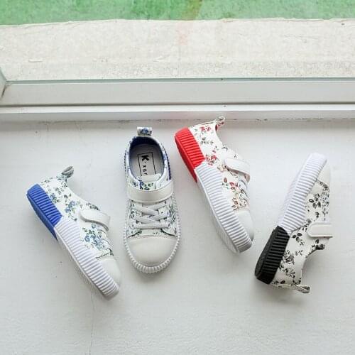 New Kid Shoes for Boys White Shoes Leaves Printed Girls Sports Shoes Children Breathable All-match Shoes
