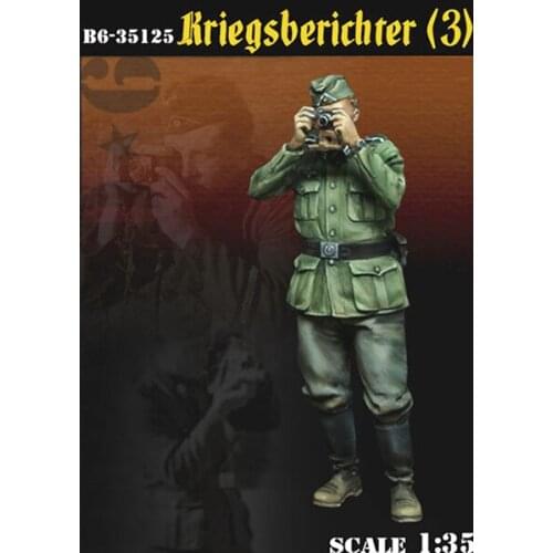 1/35 Kriegsberichter (3) Resin kit soldiers GK Military subject matter of WWII Scene combination Uncoated No colour