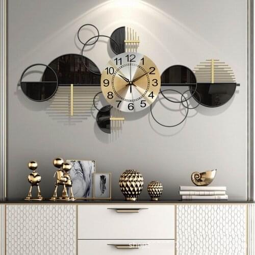 New Fashion Nordic light luxury living room home decoration personalized creative ironwork wall clock