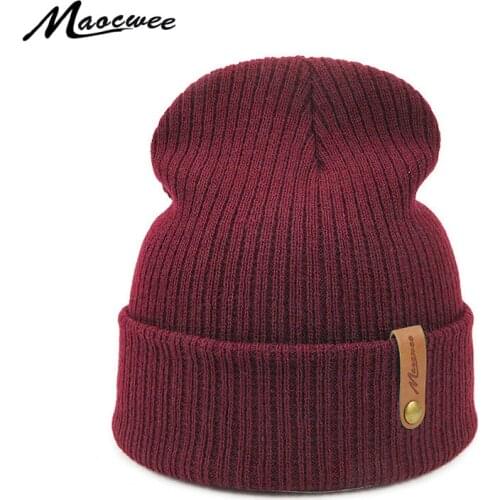 Women Autumn Winter Beanies Hats Solid Ski Hat Knitted Skuilles Beanies For Women Men Lady Unisex Plain Warm Soft Bone Cap 2018