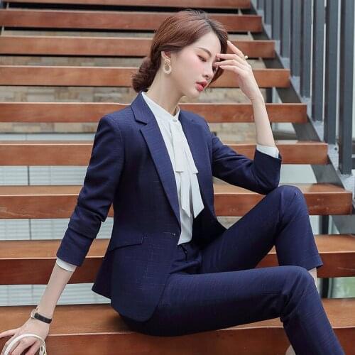 Two piece set top and pants autumn and winter OL professional wear ladies striped suit suit fashion slim white collar overalls