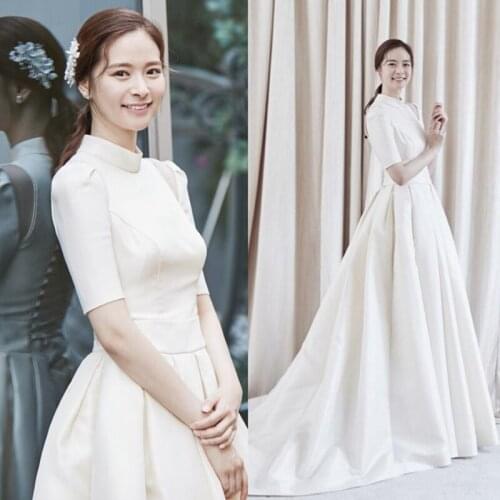 Soft Satin Minimalist Wedding Gown Simple Plain Pleat High Neck Soft Half Sleeves Engagement Court Train 2020 Bridal Dress #1344