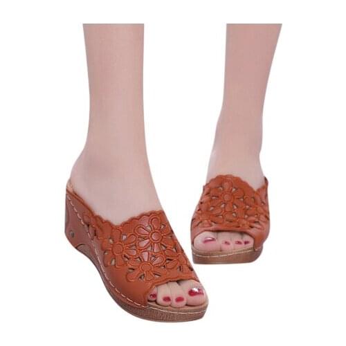 Ladies slipper fashion leisure holloout slipper ladies high-heeled platform slipper flip-flops ladies