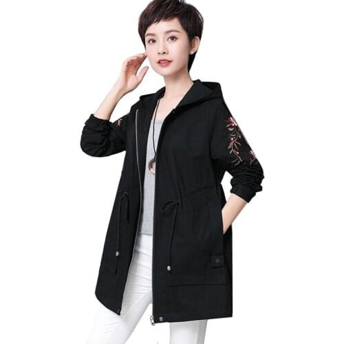 Spring Autumn Fashion Women Coat Casual Loose Embroidery Female Windbreaker With Hat Zipper Pocket Trench Coats Plus Size 5XL