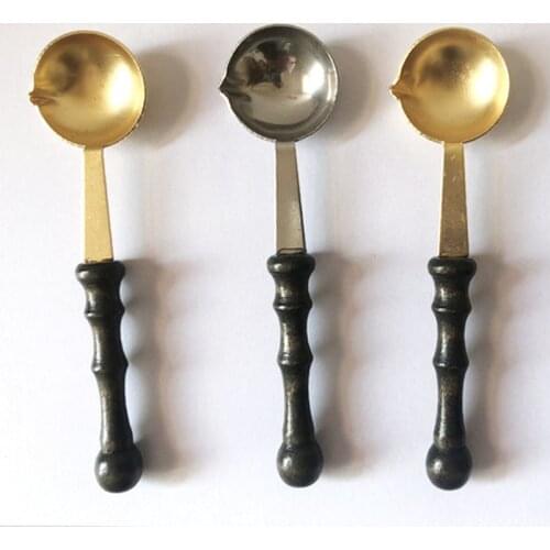 1pcs Melting Wax Seal Fire Paint Spoon Sealing Retro Wooden Handle Fire Lacquer Spoon Candle Wax Melting Pot