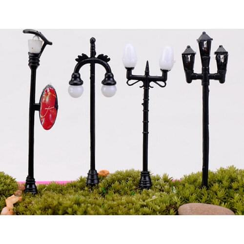 1 Pcs 9 Style Retro Street Lamp Streetlight Miniature Garden Ornament Figurines Mini Landscape Resin Craft Fairy Garden Supplies