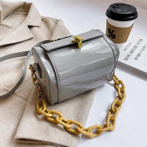 2021 New Trend Solid Color Fashion Women Handbags Female Acrylic Chain Travel Patent Leather Small Crossbody Bags For Women