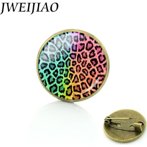 JWEIJIAO Custom Leopard Picture Leopard Print Brooches Cool Black Panther Brooch Pins Nature Wild Animal Photo Jewelry E610