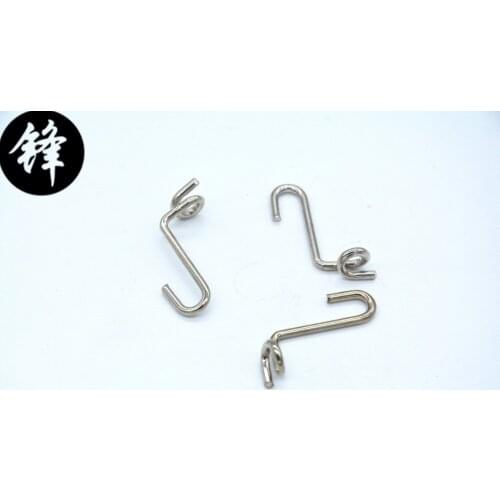 B3115-761-000 NEEDLE BAR THREAD GUIDE