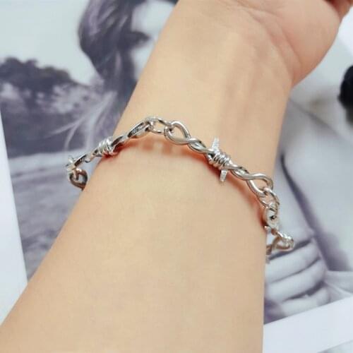Punk Thorn Iron Unisex Necklace Bracelet Steel Wire Winding Ladies Hip Hop Gothic Barbed Wire Small Thorn Bracelet Necklace Gift