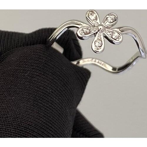 2021 SALE Silver Color Cute Flower Waves Stacking Rings Wholesale C urve Fashion Austrian Crystals Jewelry For Women Jewellery