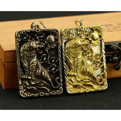 Collection Chinese Brass Carved Zodiac Animal Tiger Auspicious Clouds Tiger Card Exquisite Small Pendant Statue