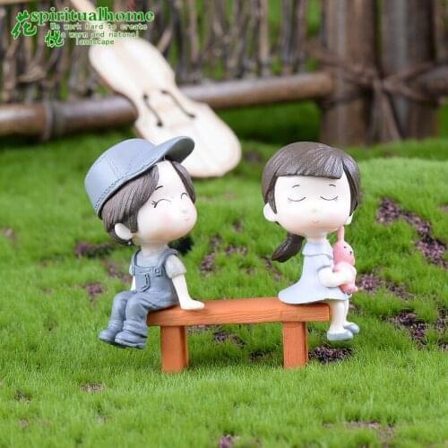 1/2pcs Sweety Lovers Couple Figurines Miniatures Fairy Garden Gnome Moss Terrariums Resin Crafts Home Decoration
