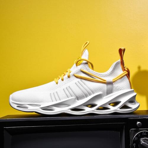 Mens Casual Shoes Mesh Breathable Fashion Light Sneakers Men Shoes Summer White Shoes for Men Size 45 46 Zapatos De Hombre