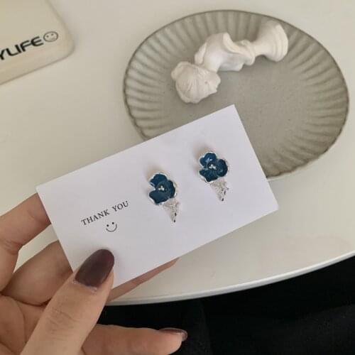 S925 Fashion French Retro Oil Drop Flower Bird Earrings High-end Design Temperament Cold Hong Kong Style Stud Earrings