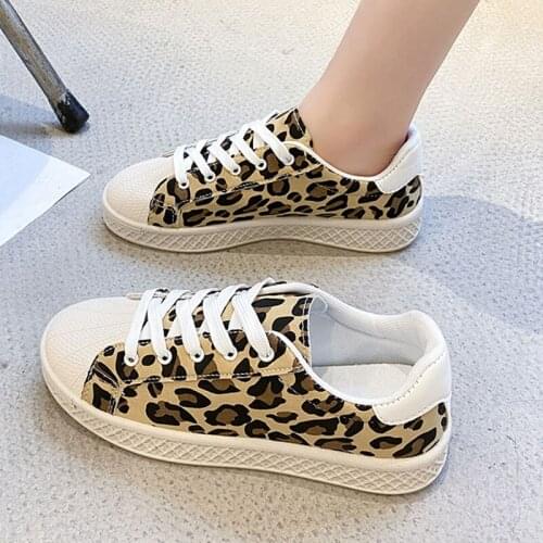 Womens Sneakers Canvas Vulcanized Female Casual Shoes Print Leopard Lace Up Flat Shoes Autumn Outdoor Walking Non-slip Sneakers