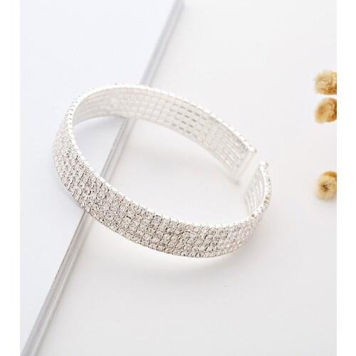 YFJEWE Chain Charm Bracelet Female Personality Jewelry New Fashion Women Bracelet B238