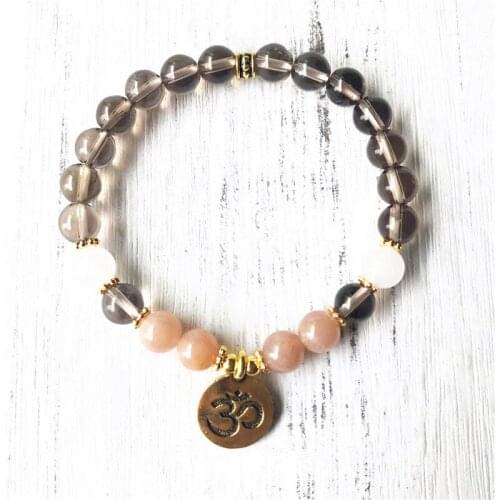 2019 NEW Style FASHION Sunstone Mala Bracelet OM Wrist Yoga Bracelet Natural Gray Crystal Mala Jewelry Gift For Men Or Women