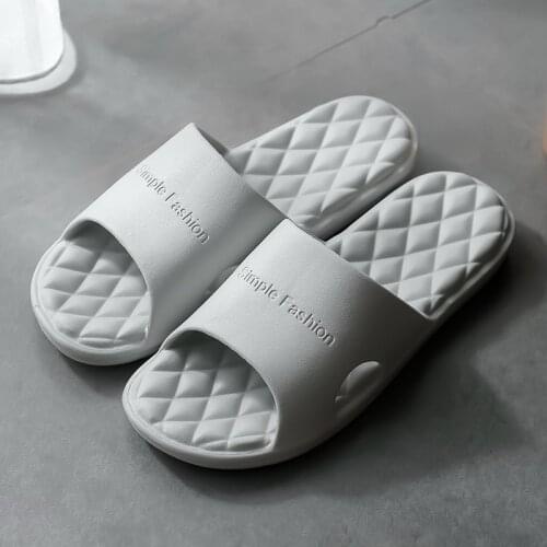 2021 Men Shoes Summer Bathroom Shower Slippers For Women Beach Casual Sandals Flat Slipper Female Indoor Home Slides Pantuflas