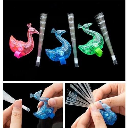 Peacock Finger Light Colorful LED Light-up Rings Party Gadgets Kids Intelligent Toy for Party Gift Color Random