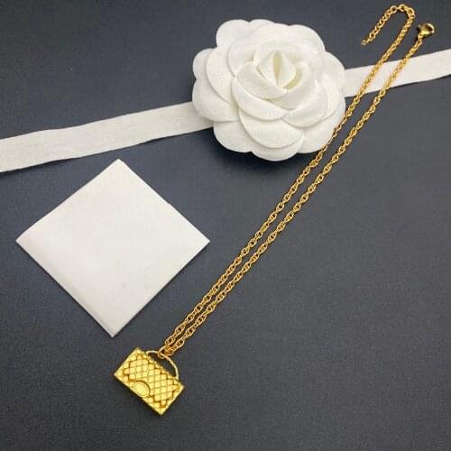 Hot Brand Fashion Jewelry For Women Gold Plated Skull Party Fashion Jewelry Skull Necklace Pendant Vintage Gold Color Design