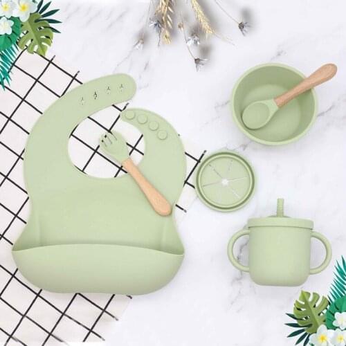 6 Pieces Tasteless Childrens Silicone Supplementary Tableware Set Designed for the Baby to Learn to Eat Fall Resistance