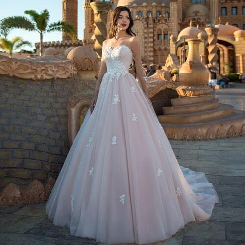 Illusion Lace Appliques Wedding Dresses Bridal Gowns 2020 Modest Custom Garden Women Wedding Wear Sleeveless