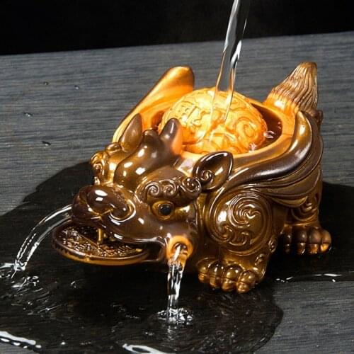 Tea Pet Ornaments Feng Shui Lucky Water Spray Tea Table Tea Plate Tea Set Accessories Discoloration Pet Kung Fu Decoration NEW