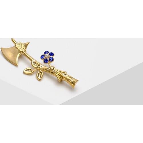 Amorita boutique design vintage gold axe flower Brooches