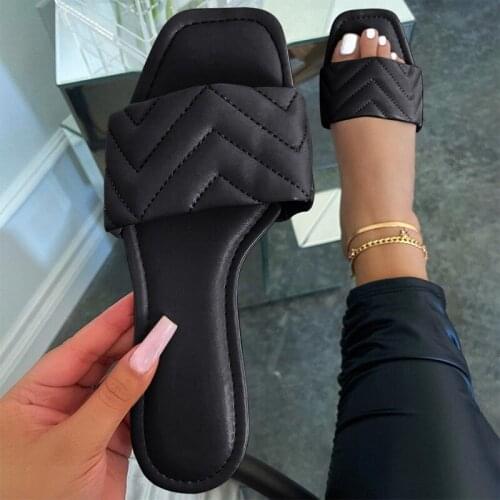 Summer Flat Wild Fashion Slippers Comfort Outside Beach Shoes Ladies Casual Slides Women Summer Sandals Plus Size 35-43 Dropship