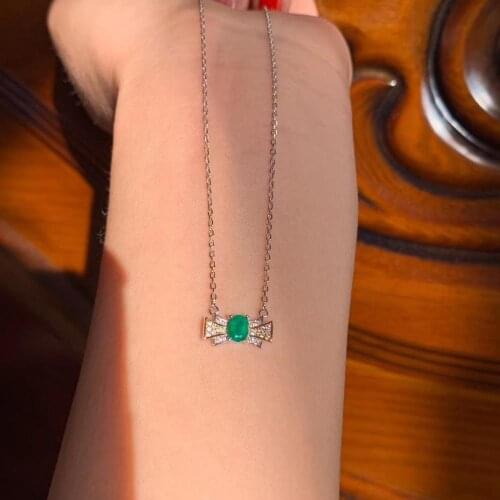 Butterfly tie green emerald gemstone pendant of women necklace real 925 silver natural gem certified green color birthday gift
