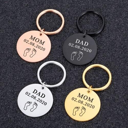 New Mom Father Gift Keychain First Fathers Mother Keyring Personalized Date of Birth for Father and Mother New Parents Gift
