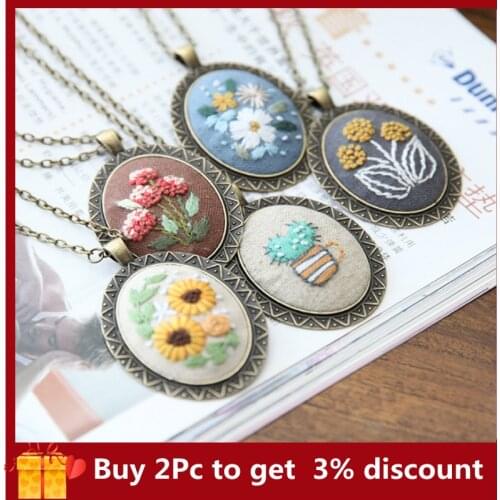 Necklace Beginner Embroidery Kit Hand Sewing Stitching Cross Stitch Ornament Tool Non-finished Product Pendants Necklace DIY